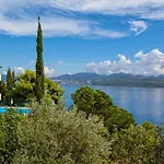 Aliki