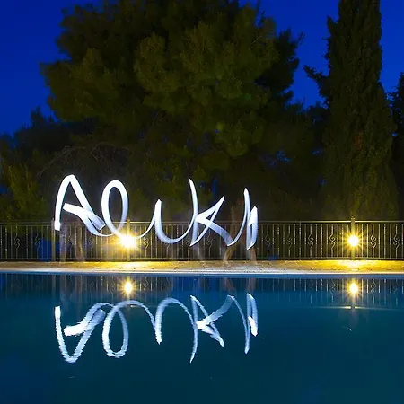 Aliki 4*