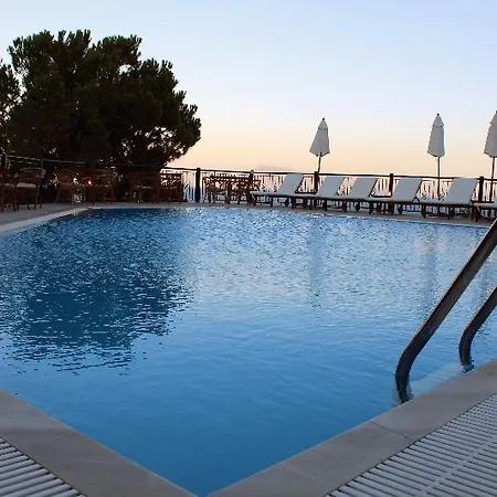 Aliki 4* Nikiana
