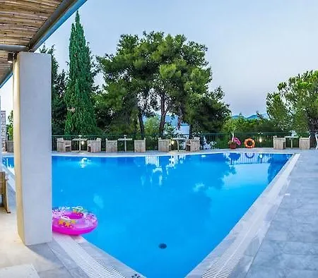 Aliki Otel