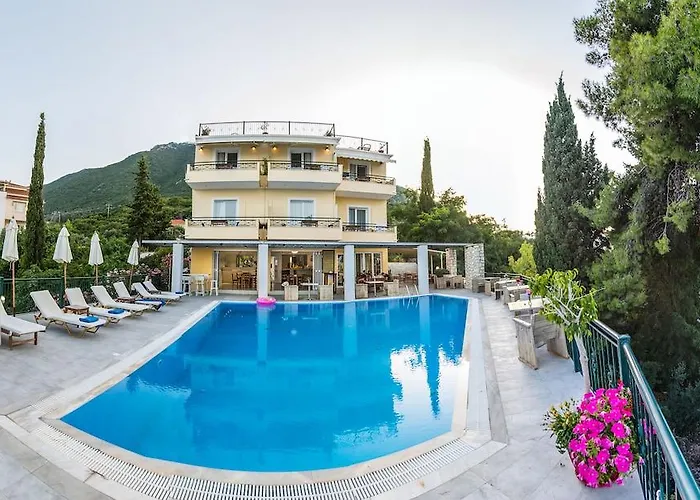Aliki Hotel 4*