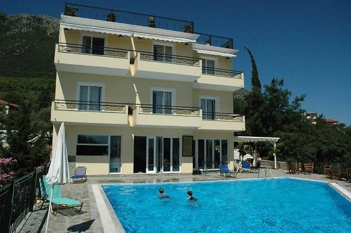 Aliki Hotel 4*